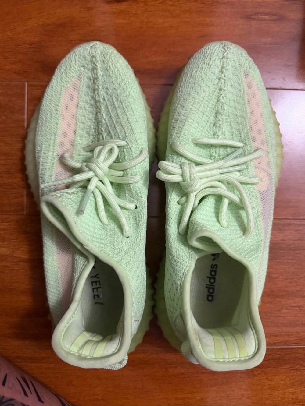 Yeezy Boost 350 V2 Signal Green Primeknit Sneakers